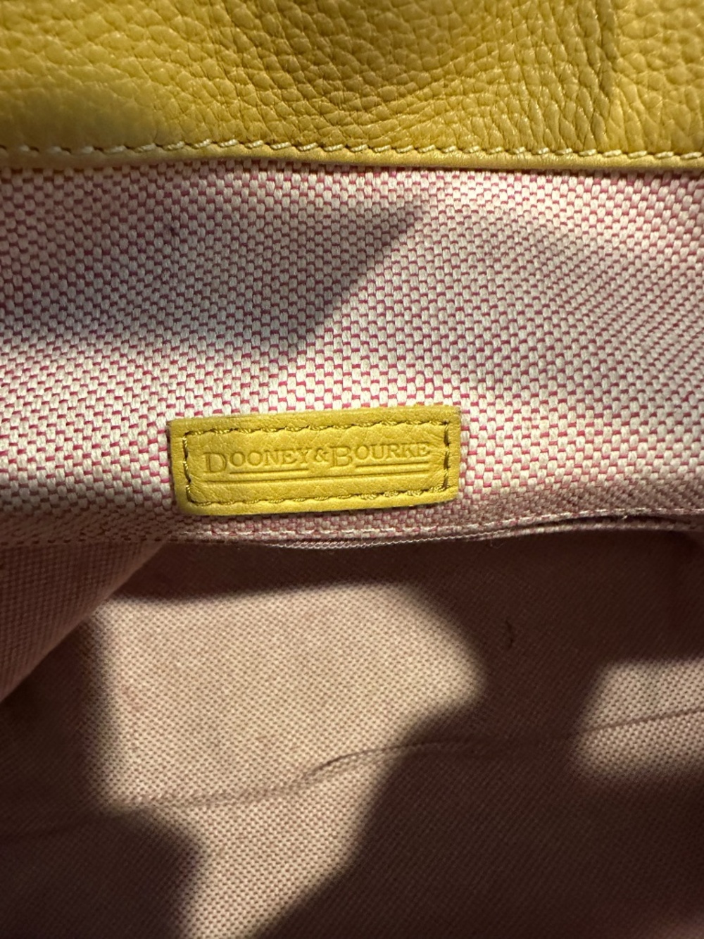 Dooney & Bouke leather Hobo in buttery yellow - Picture 9 of 10
